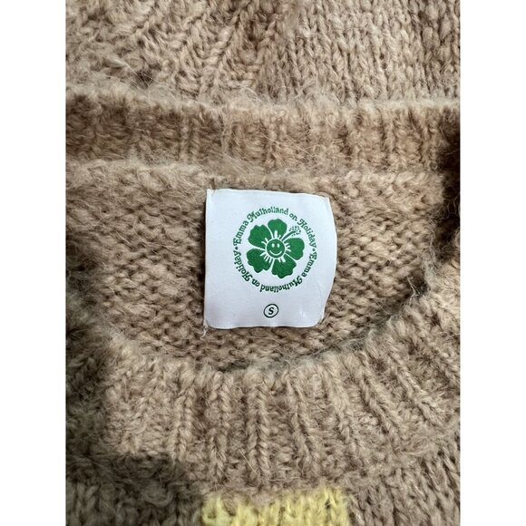 Emma Mulholland on Holiday Chunky Sweater in Tan - Picture 4 of 5